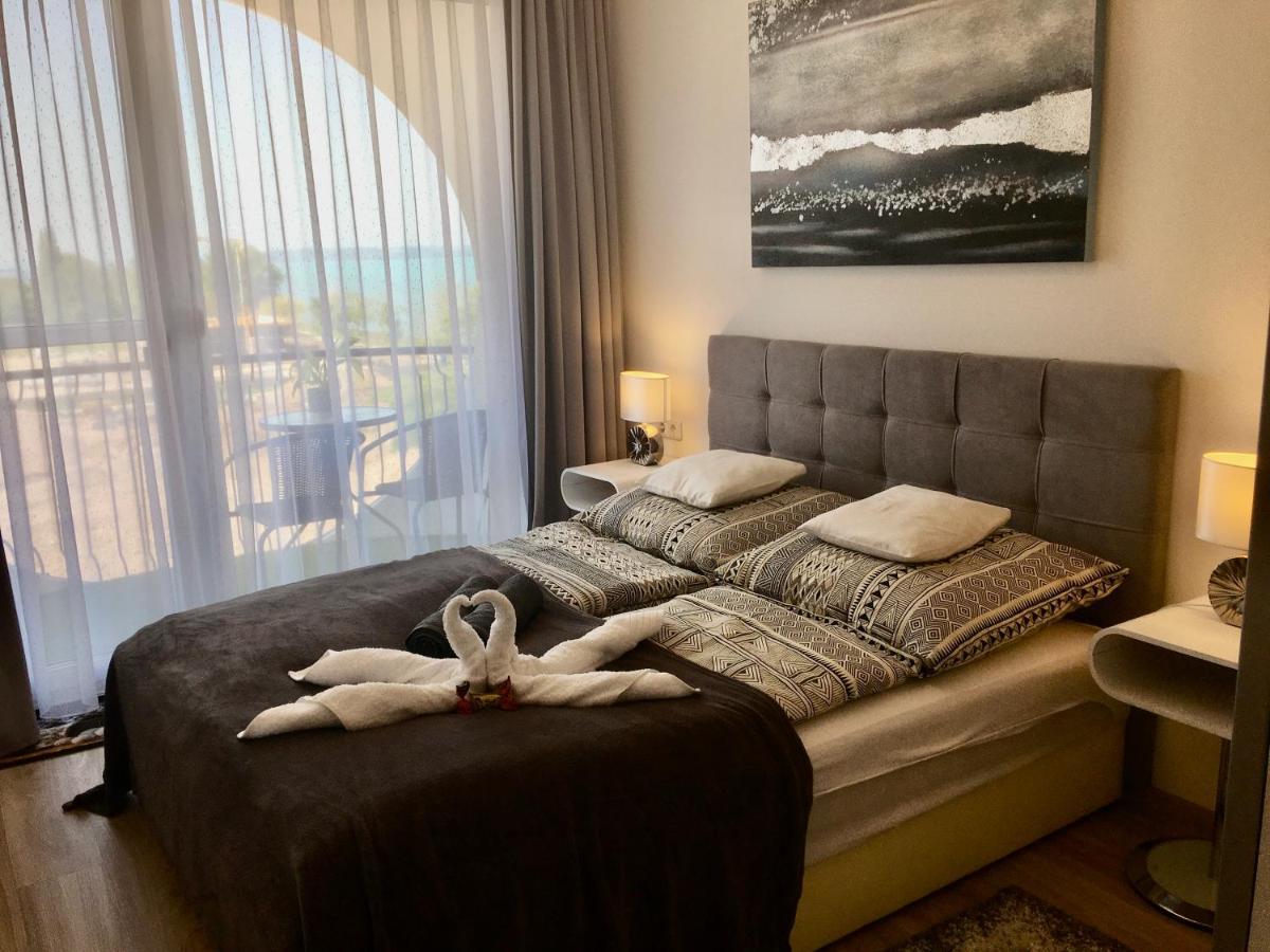 Silverlux Apartman Siofok Exterior photo